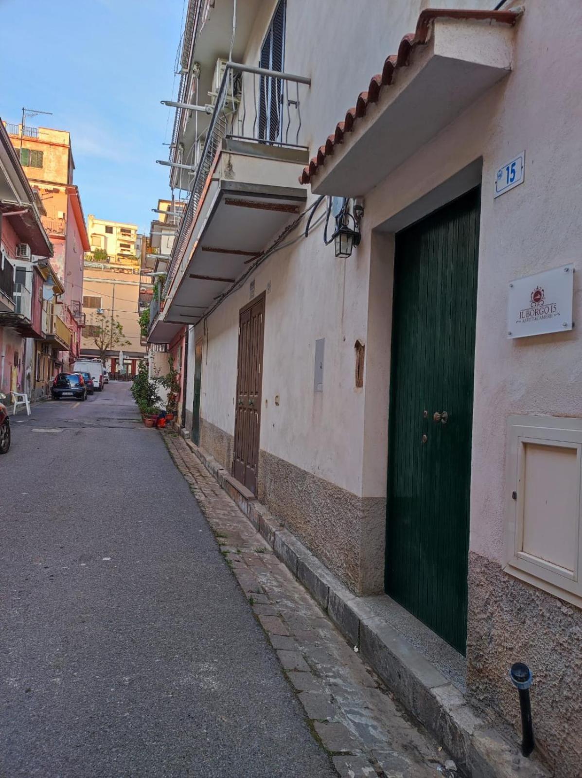 Готель Il Borgo Civ.15 Паола Екстер'єр фото